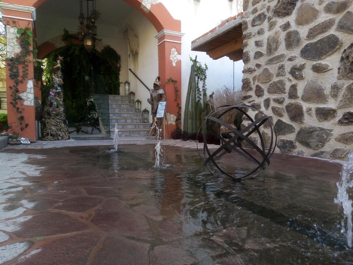 ברנל Hotel Villa Penasco מראה חיצוני תמונה