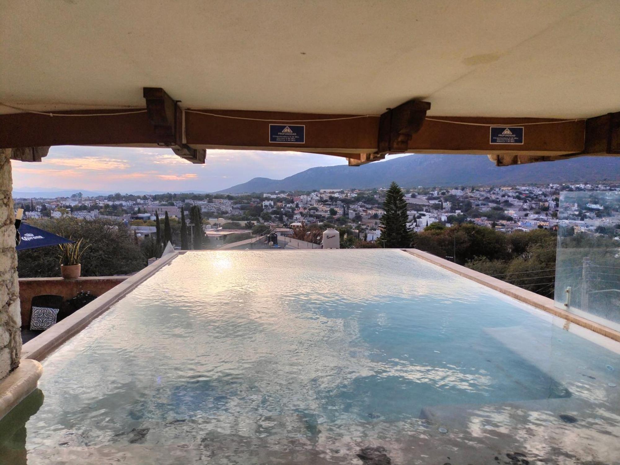 ברנל Hotel Villa Penasco מראה חיצוני תמונה